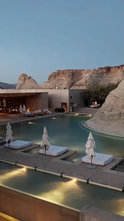 Amangiri dusk at the pool